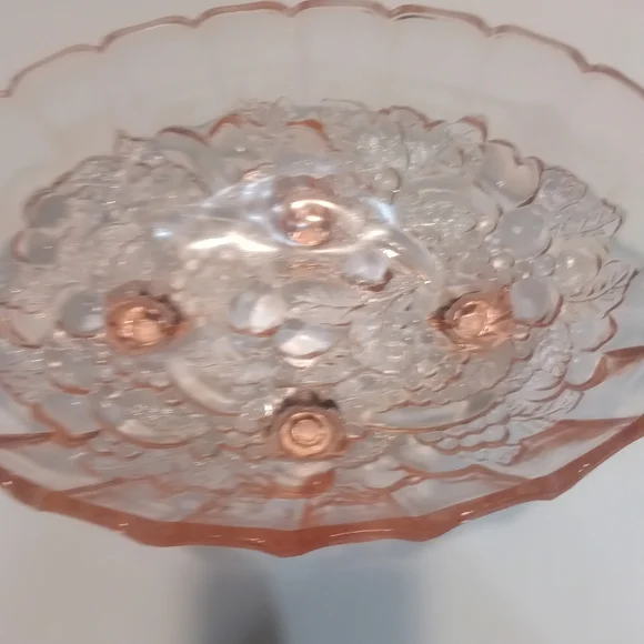 Vintage pink center piece bowl - Picture 2 of 7